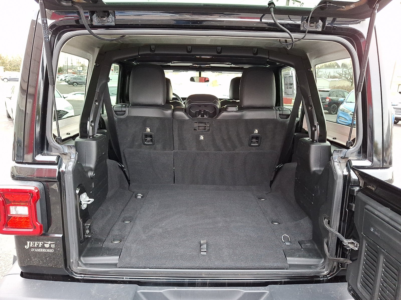 2018 Jeep All-New Wrangler Unlimited Sahara 4x4