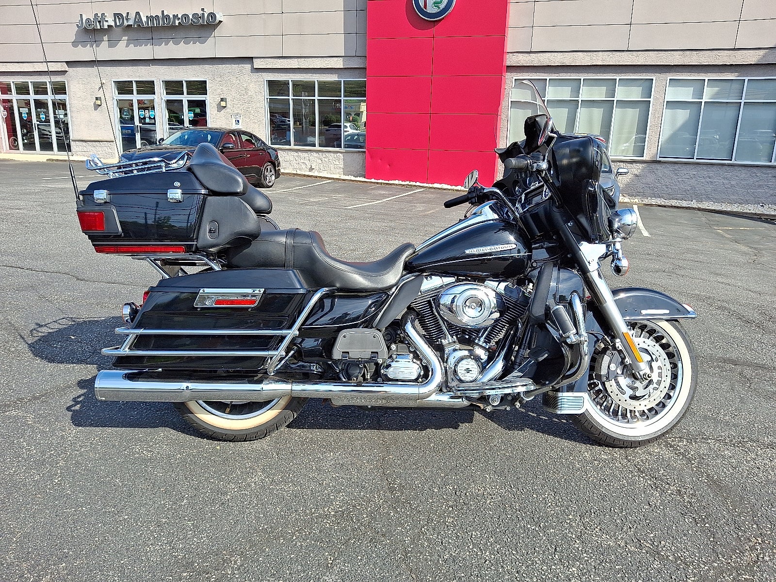 2013 Harley Davidson Electra Glide Ultra Limited Base