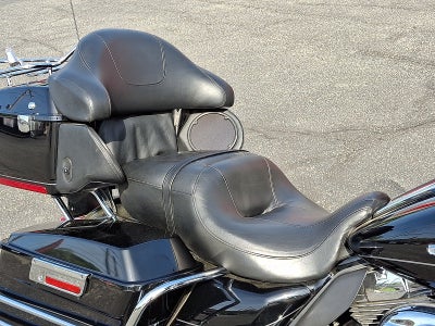 2013 Harley Davidson Electra Glide Ultra Limited Base