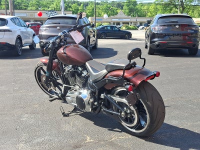 2018 Harley-Davidson FXBR Breakout Base