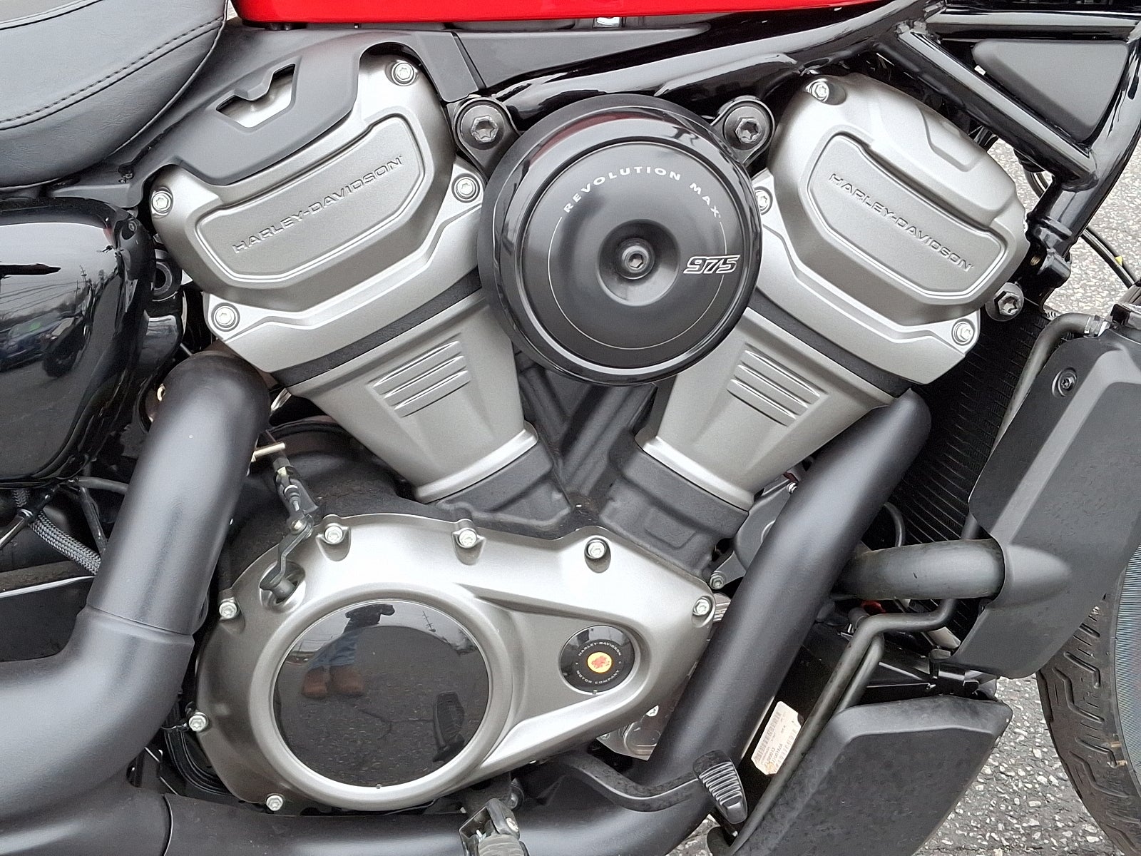 2023 Harley-Davidson RH 975 NIGHTSTER Base