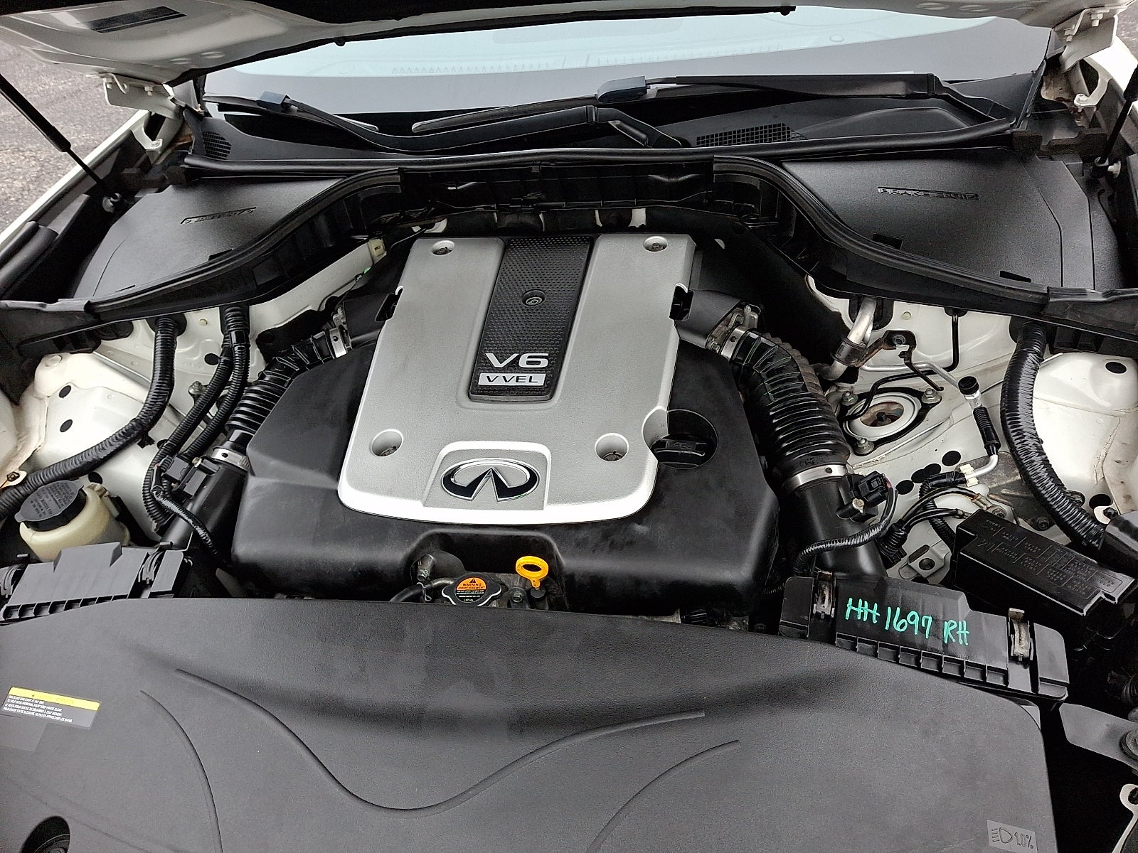 2016 INFINITI Q70 3.7X