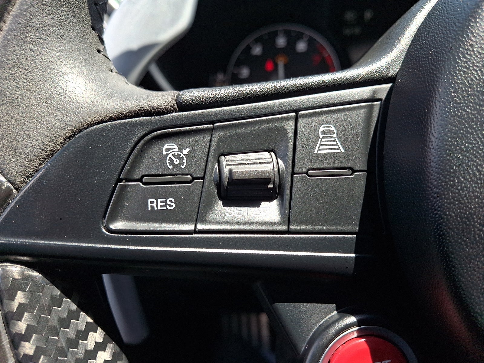 2017 Alfa Romeo Giulia Quadrifoglio Quadrifoglio RWD