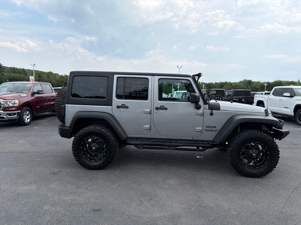 2017 Jeep Wrangler Unlimited Sport