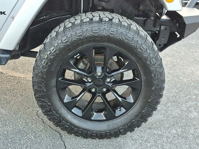 2018 Jeep Wrangler JK Sahara