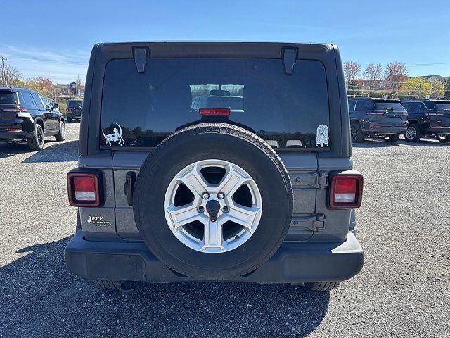 2022 Jeep Wrangler Sport S