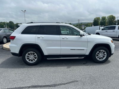 2020 Jeep Grand Cherokee Laredo E