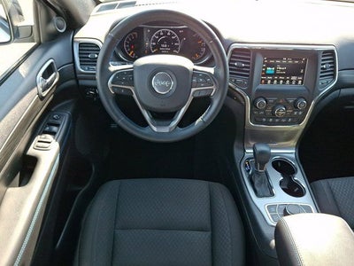 2019 Jeep Grand Cherokee Laredo