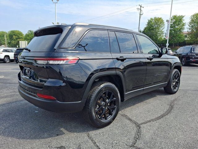 2024 Jeep Grand Cherokee Altitude