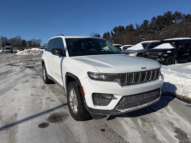 2023 Jeep Grand Cherokee Laredo