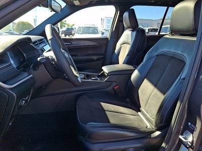 2023 Jeep Grand Cherokee Altitude X