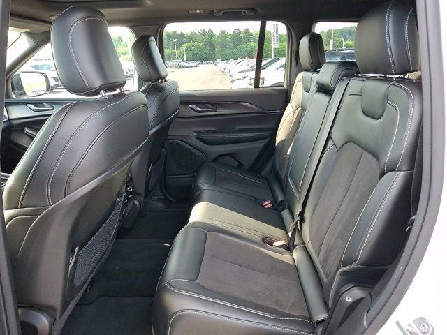 2023 Jeep Grand Cherokee Altitude X