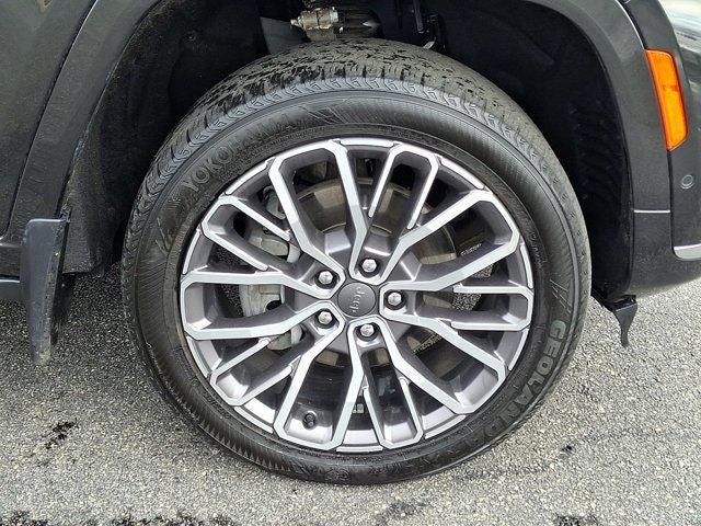 2023 Jeep Grand Cherokee L Summit