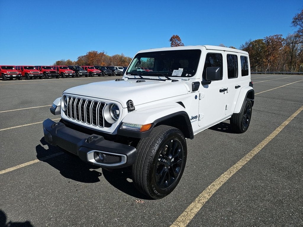 2025 Jeep Wrangler Sahara 4xe