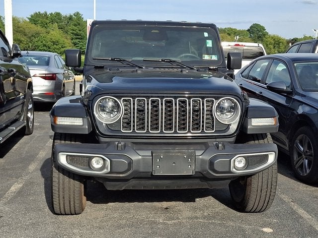 2025 Jeep Wrangler Sahara 4xe