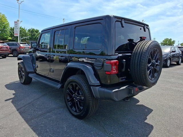 2025 Jeep Wrangler Sahara 4xe