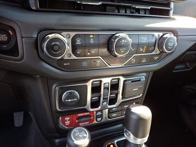 2025 Jeep Wrangler Rubicon 4xe