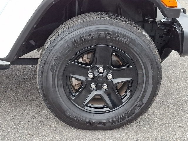 2022 Jeep Gladiator Sport