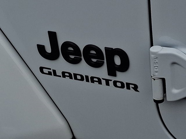 2022 Jeep Gladiator Sport