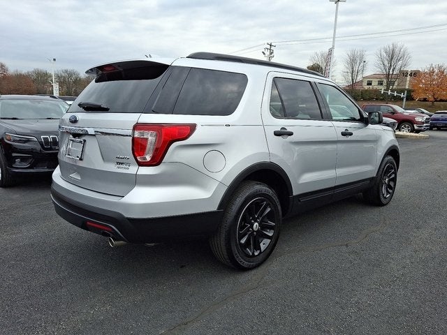 2016 Ford Explorer Base