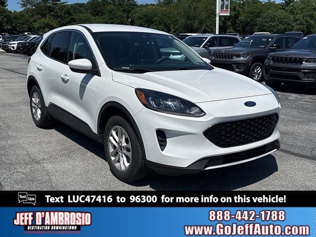 2020 Ford Escape SE