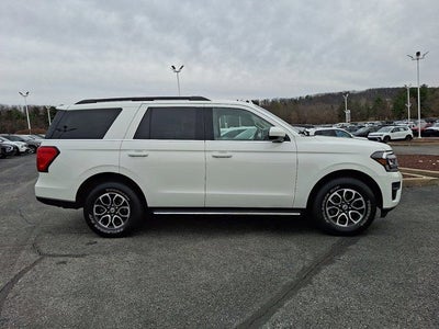 2023 Ford Expedition XLT