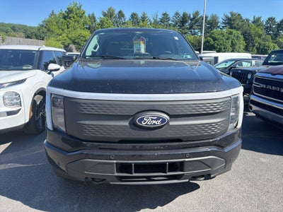 2025 Ford F-150 Lightning Flash