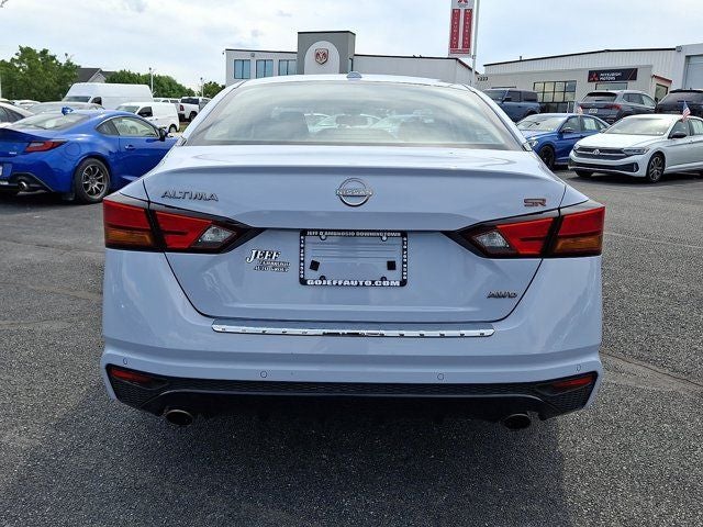 2023 Nissan Altima 2.5 SR