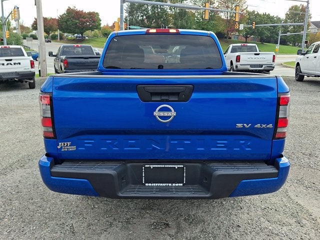 2024 Nissan Frontier SV