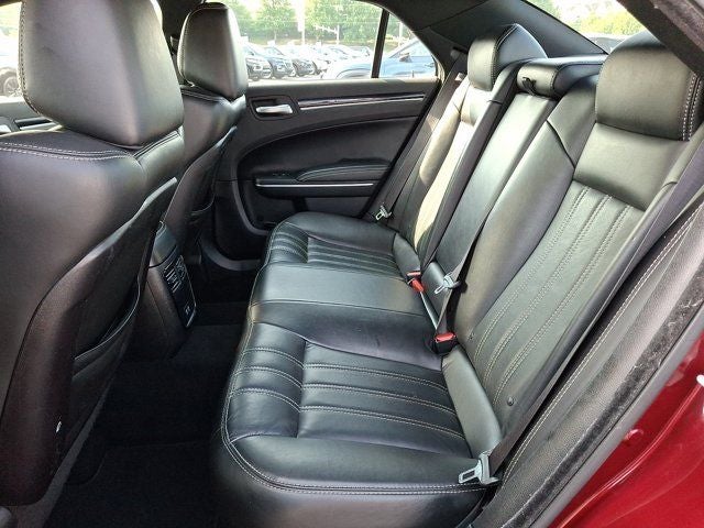 2019 Chrysler 300 S
