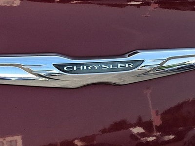 2019 Chrysler 300 S