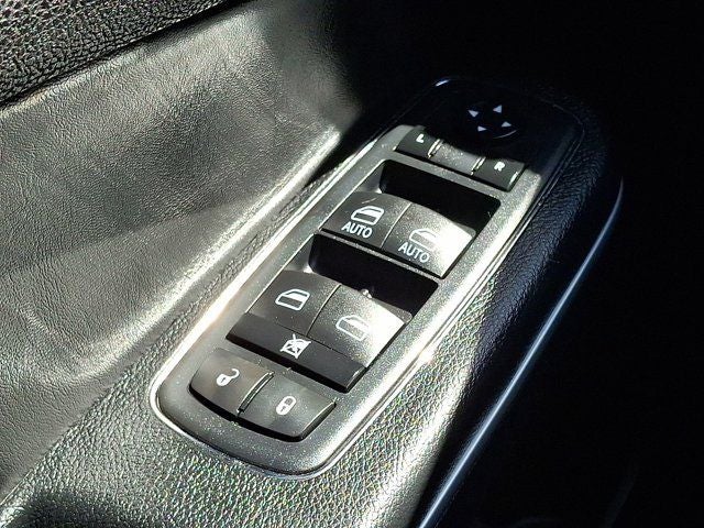 2019 Chrysler 300 Limited