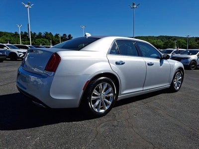 2019 Chrysler 300 Limited