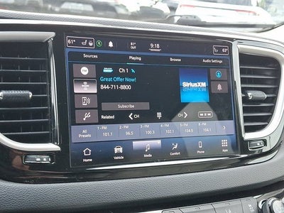 2021 Chrysler Pacifica Touring L