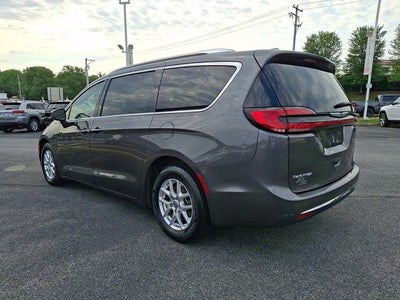 2021 Chrysler Pacifica Touring L
