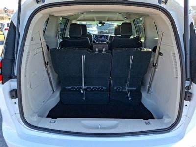 2023 Chrysler Pacifica Hybrid Touring L