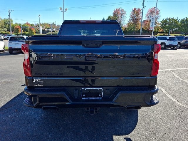 2022 Chevrolet Silverado 1500 Custom Trail Boss