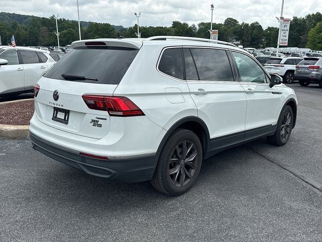 2024 Volkswagen Tiguan 2.0T SE