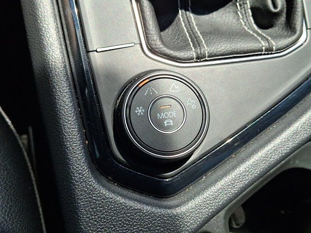 2025 Volkswagen Taos 1.5T SEL