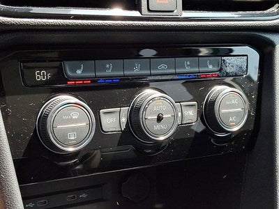 2024 Volkswagen Taos 1.5T SEL