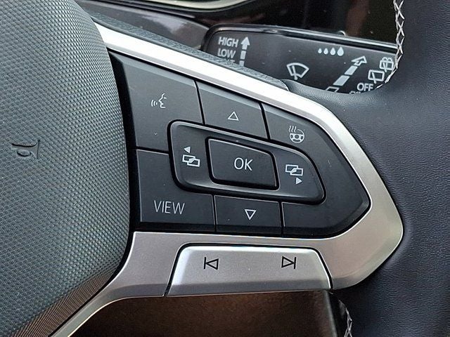 2024 Volkswagen Taos 1.5T SEL