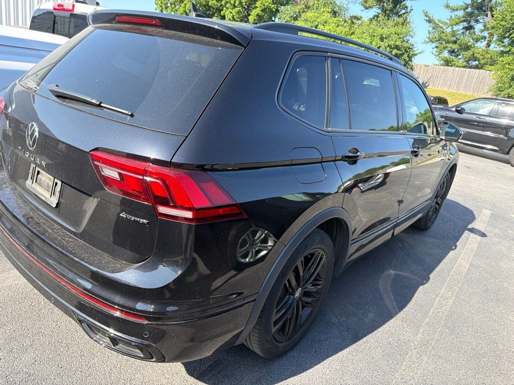 2022 Volkswagen Tiguan 2.0T SE R-Line Black