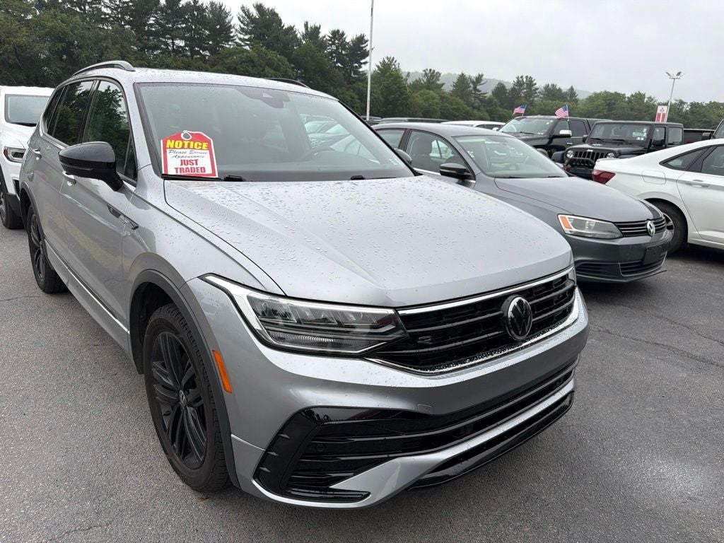 2022 Volkswagen Tiguan 2.0T SE R-Line Black