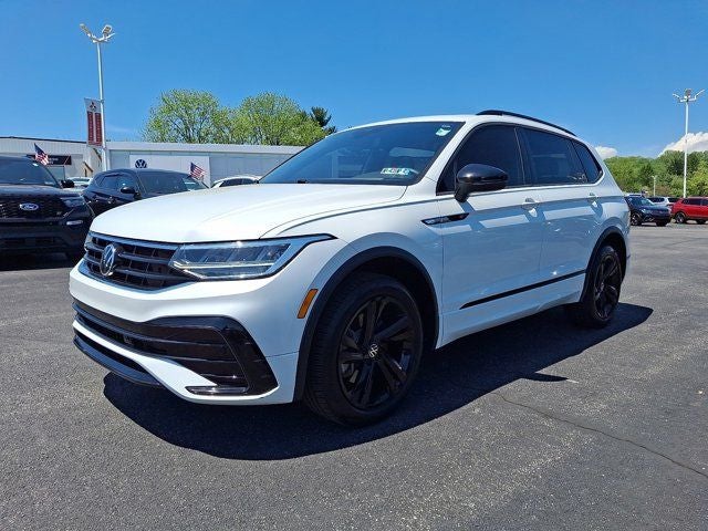 2024 Volkswagen Tiguan 2.0T SE R-Line Black