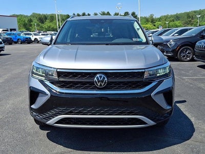 2024 Volkswagen Taos 1.5T SE