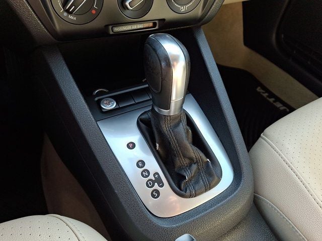 2014 Volkswagen Jetta 1.8T SE w/Connectivity/Sunroof