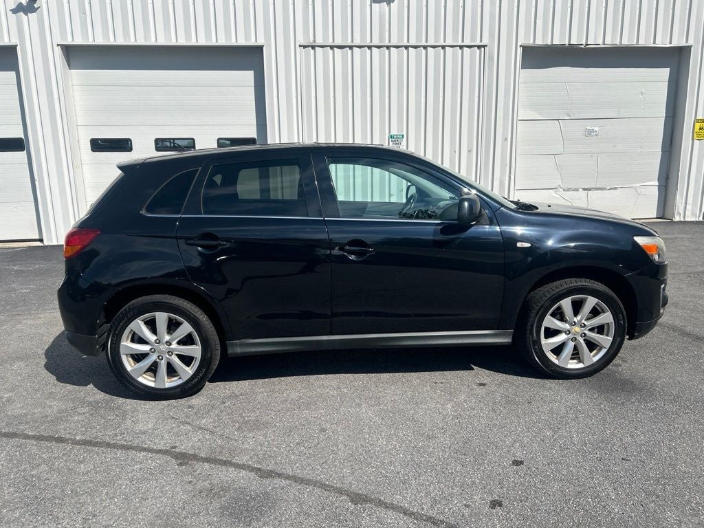 2013 Mitsubishi Outlander Sport SE