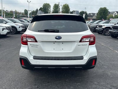 2018 Subaru Outback 2.5i