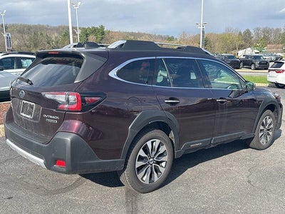 2023 Subaru Outback Touring