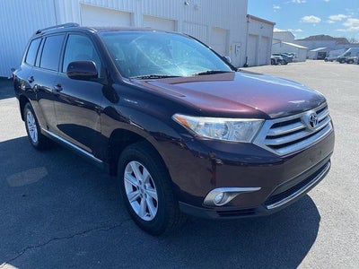 2013 Toyota Highlander SE